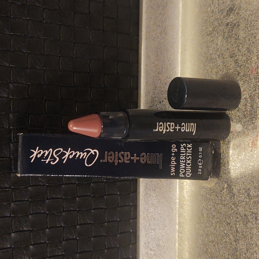 Line & Aster Powerlips Quickstick - Double Booked